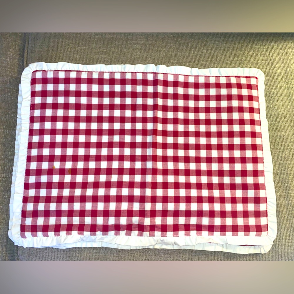VHC Farmhouse Placemats and Runner